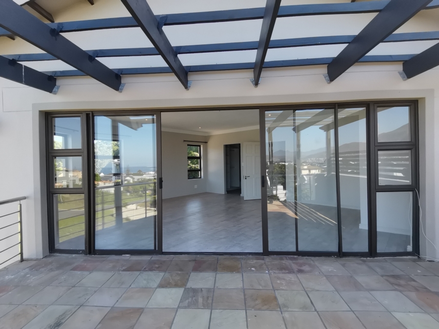 4 Bedroom Property for Sale in Vermont Western Cape